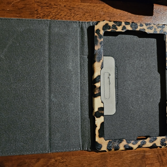 Kindle Fire HD 7 Inch Case - Picture 2 of 4